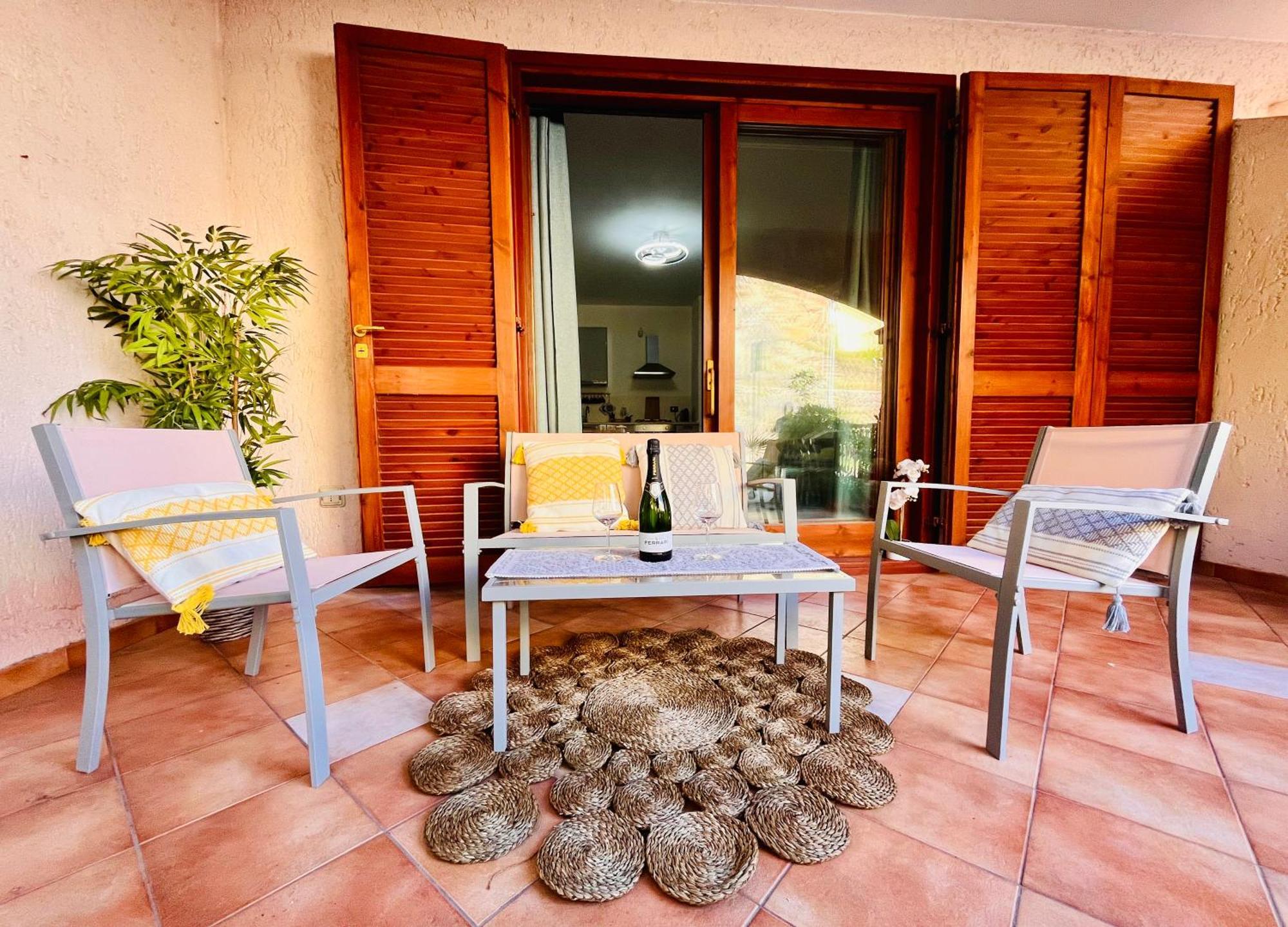 Shardana 3 - Relax A Due Passi Dalla Spiaggia Castelsardo Ngoại thất bức ảnh